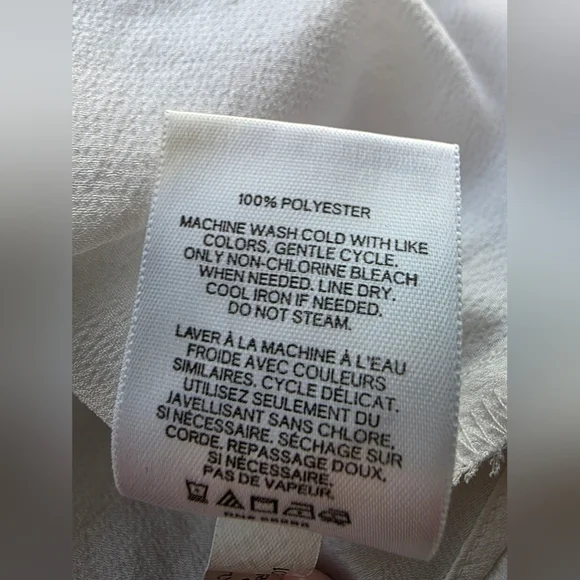 Express White Crisscross V-Neck Blouse Minimalist Chic Quiet Luxury Clean Girl - Picture 10 of 10